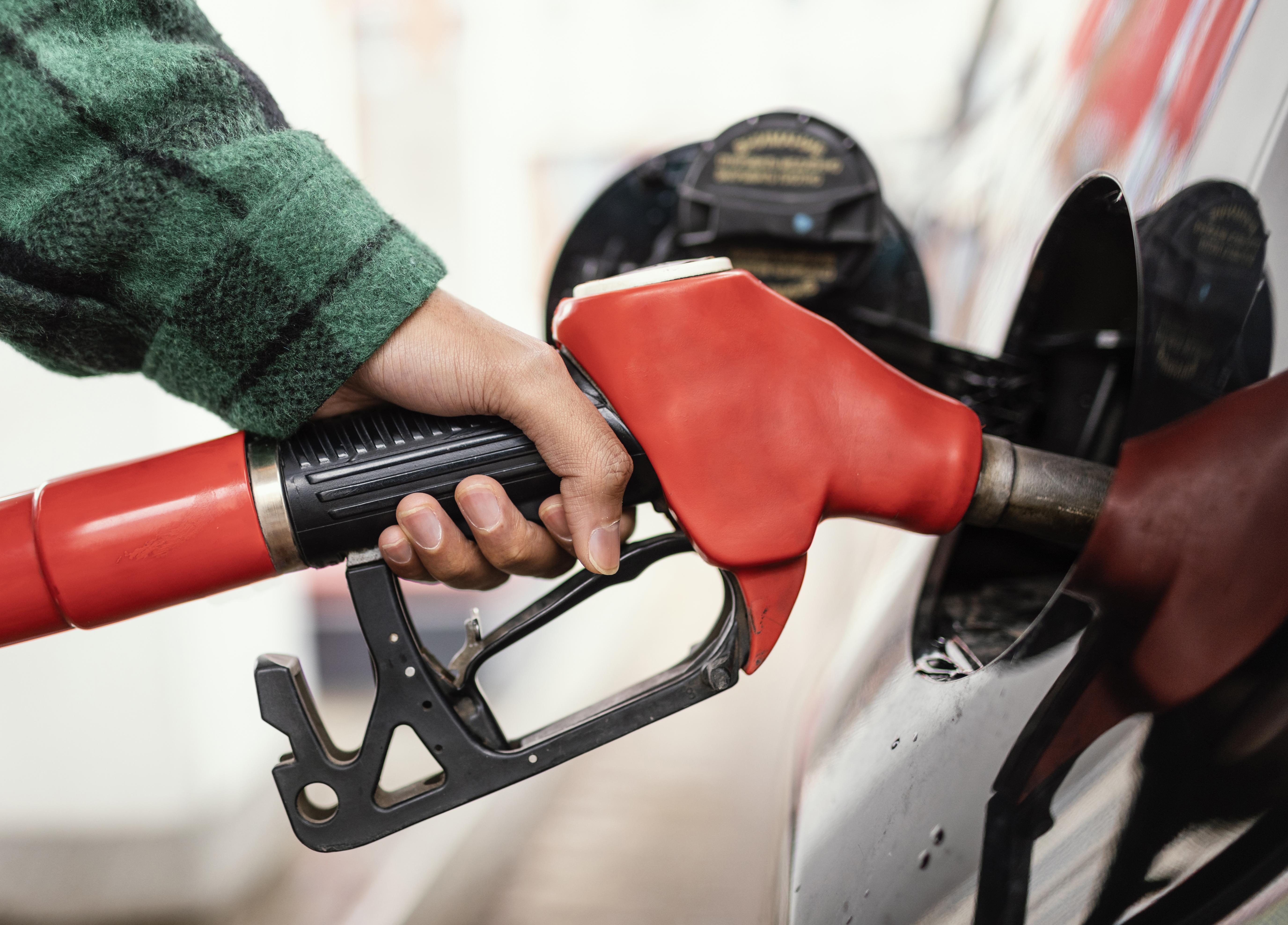 Man Gas Station With Car Close Up 08C99785e9